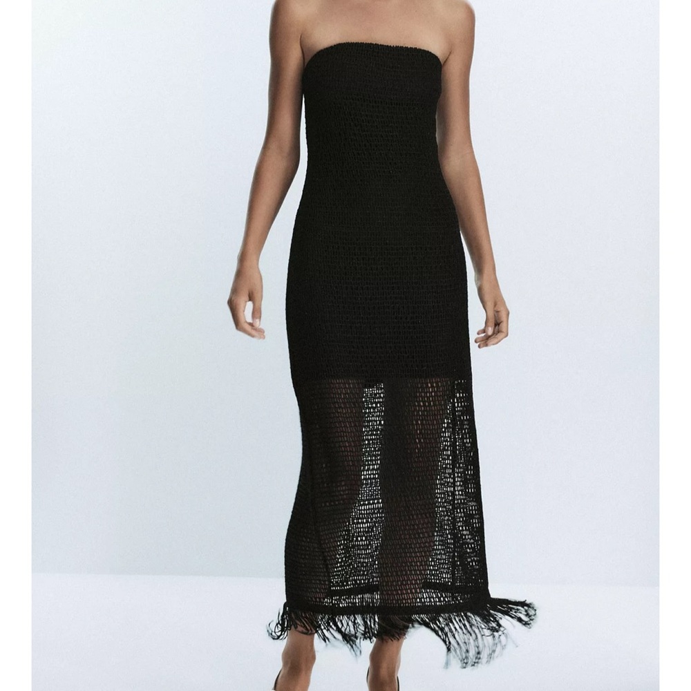 Zara Elegant Black Strapless Dress